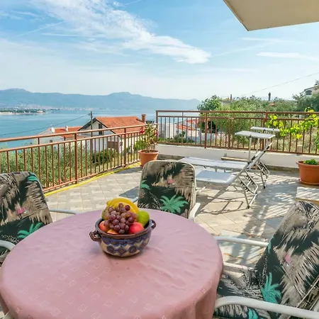 شقة Moric تروغير